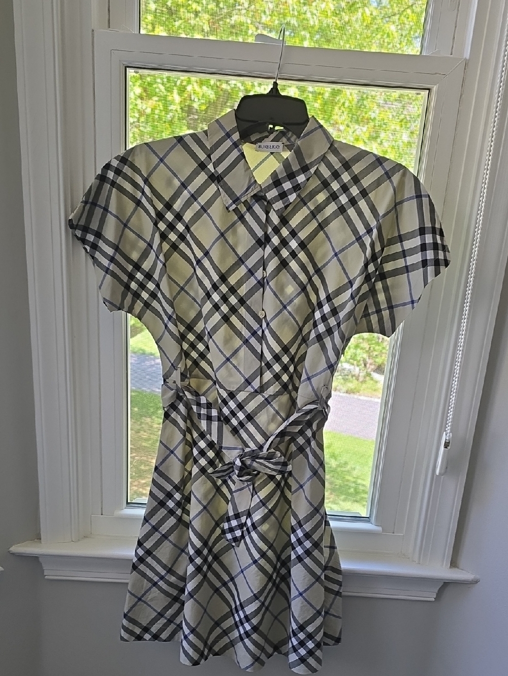 Burberry Beige Plaid Short-Sleeve Button Dress with Waist Tie